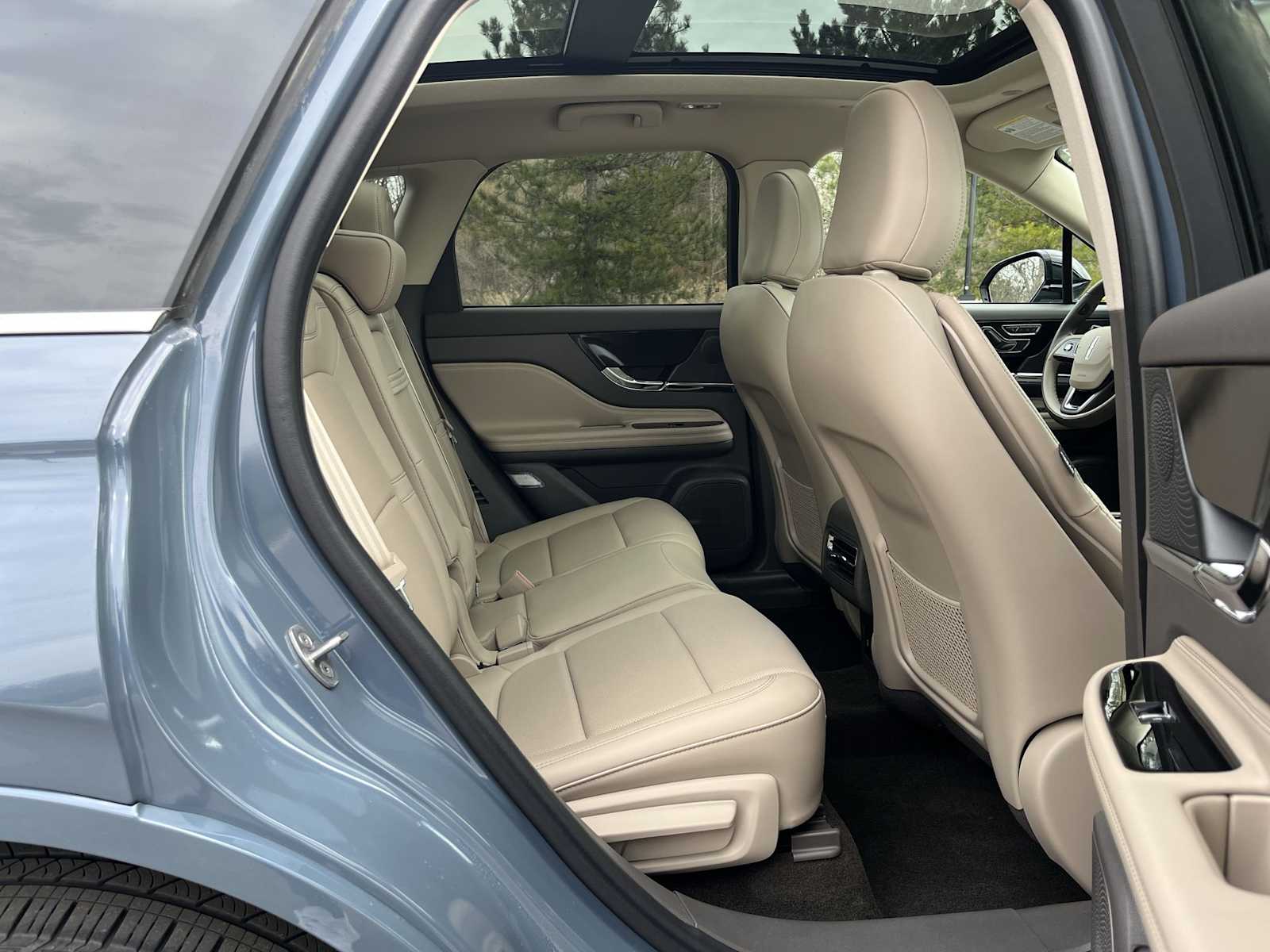 Thumbnail: 2024 Lincoln Corsair - 12