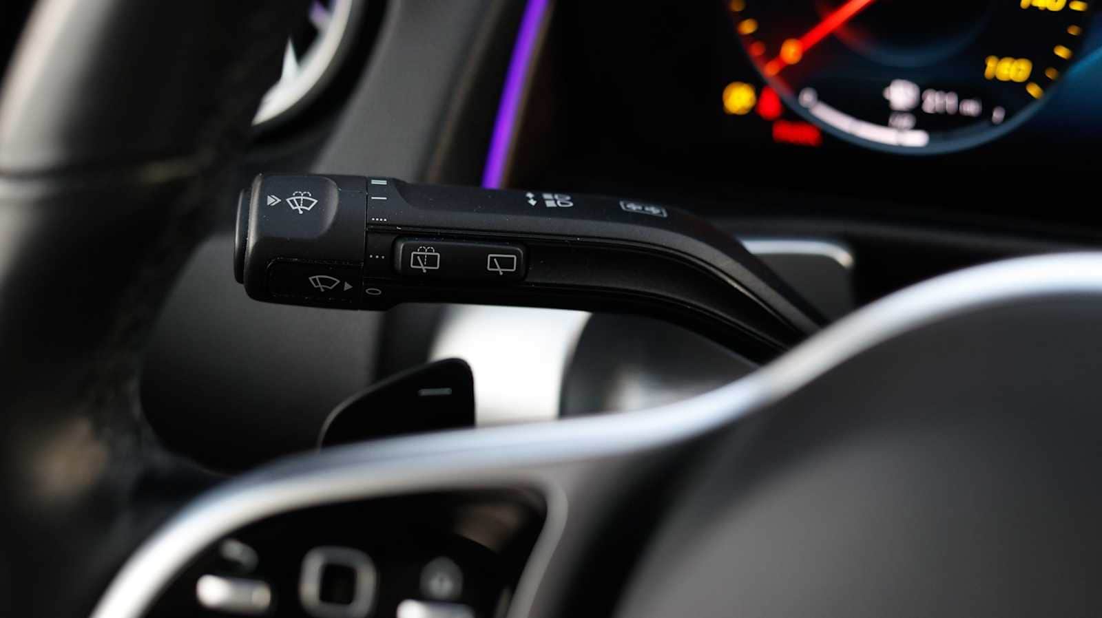 Thumbnail: 2023 Mercedes-Benz GLB - 35