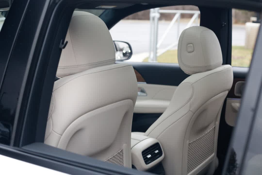 Thumbnail: 2026 Mercedes-Benz GLE - 18