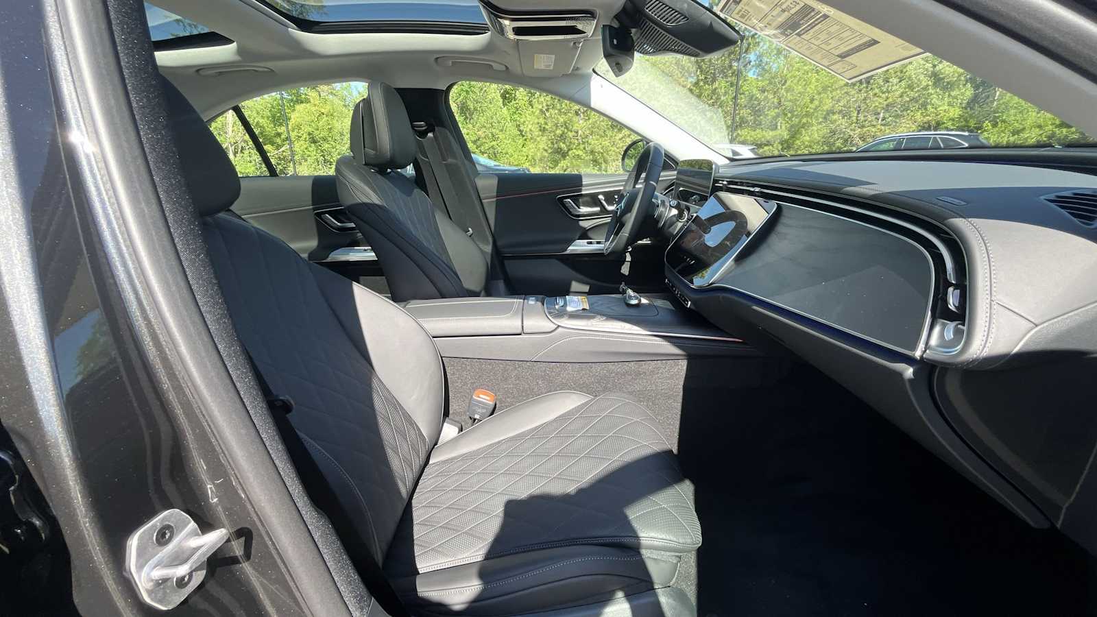 Thumbnail: 2026 Mercedes-Benz E-Class - 11