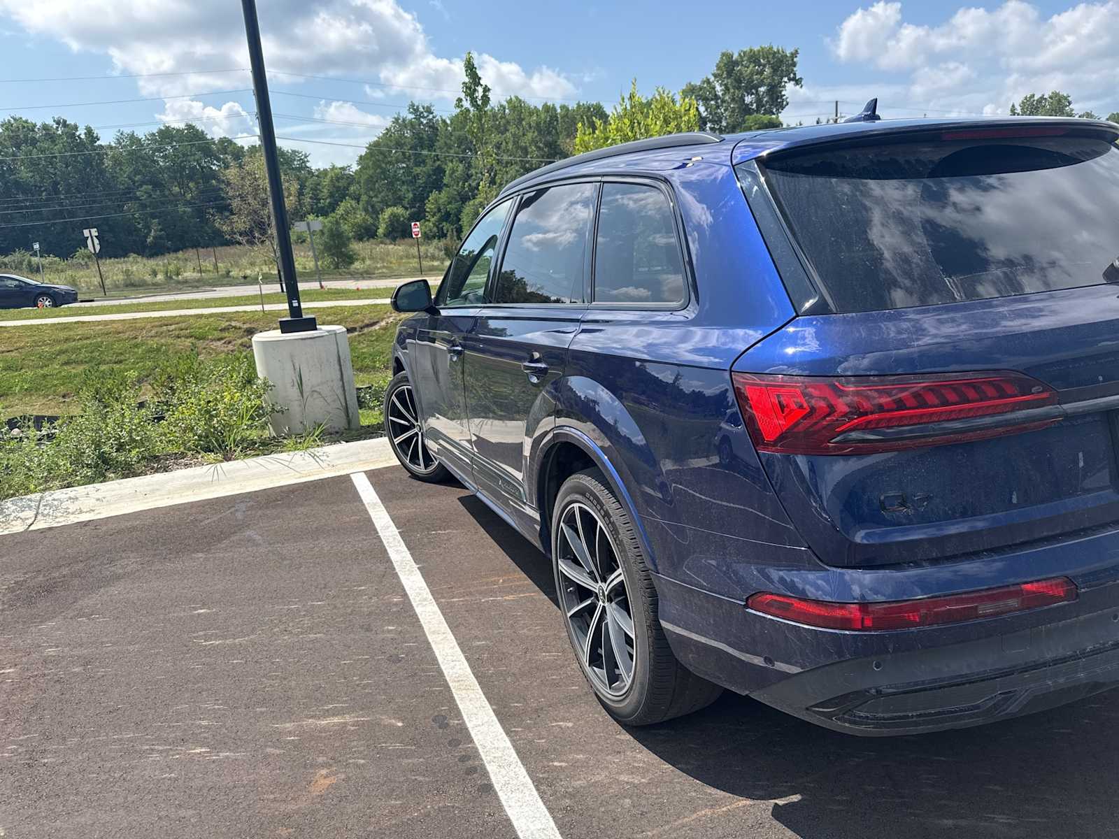 Thumbnail: 2022 Audi Q7 - 2