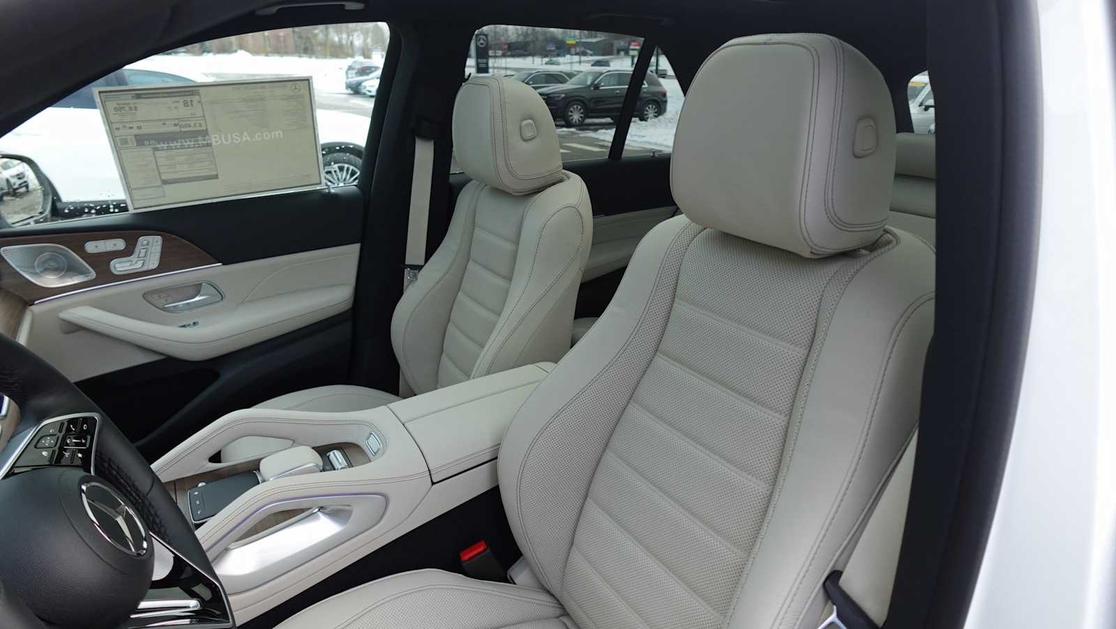 Thumbnail: 2026 Mercedes-Benz GLE - 34