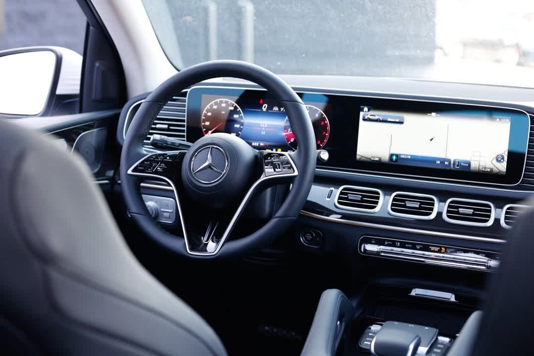 Thumbnail: 2026 Mercedes-Benz GLE - 19