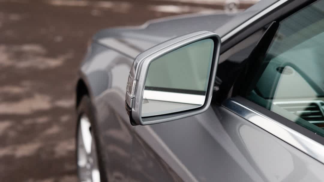 Thumbnail: 2014 Mercedes-Benz E-Class - 12