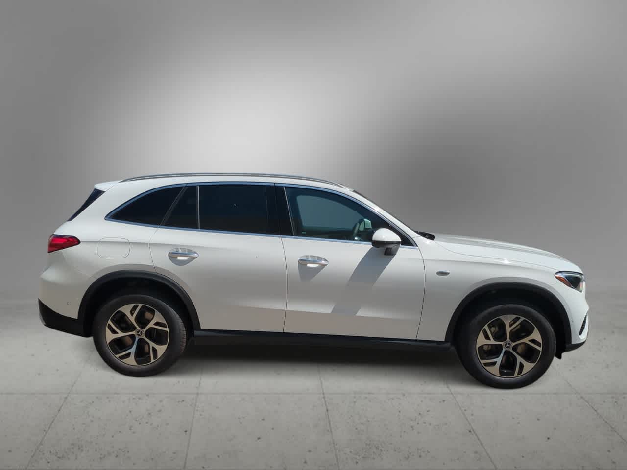 Thumbnail: 2025 Mercedes-Benz GLC - 9