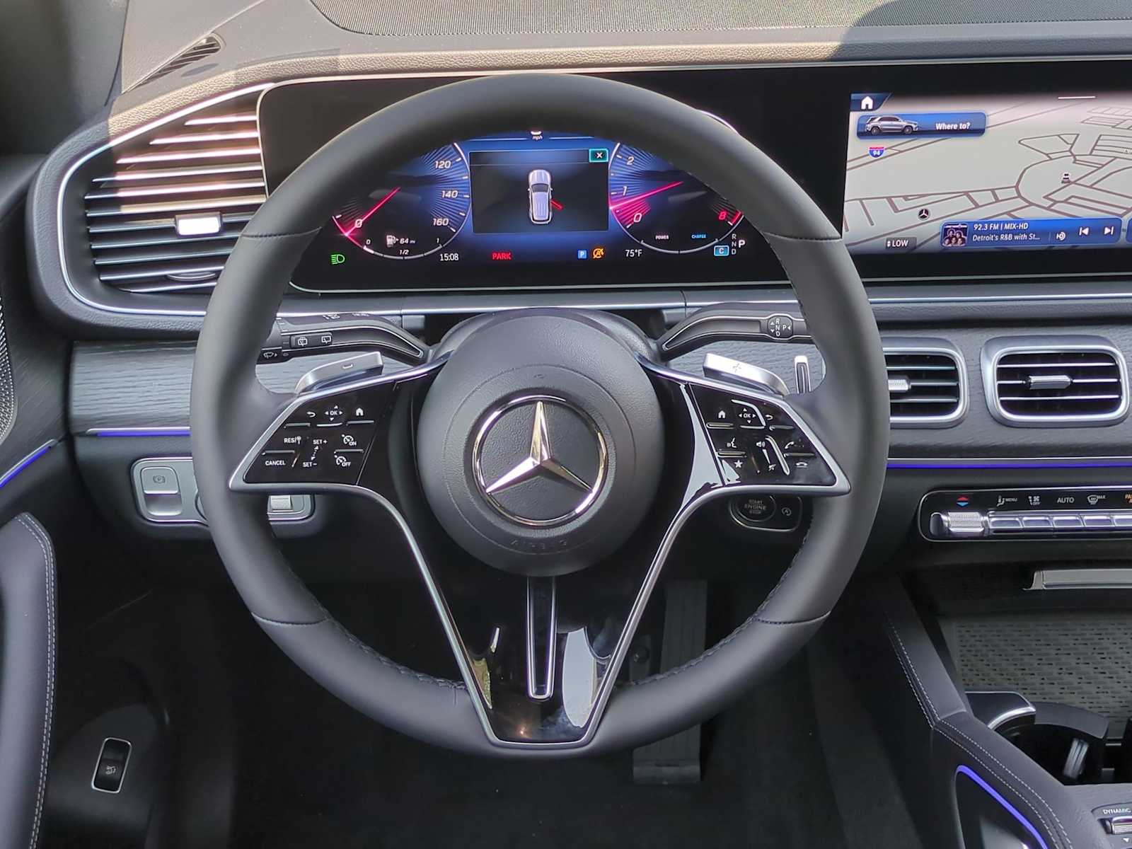 Thumbnail: 2025 Mercedes-Benz GLE - 25