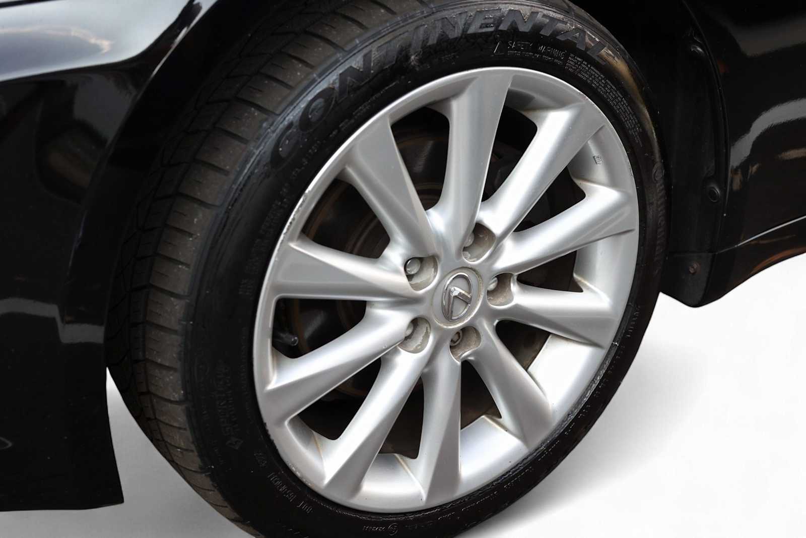 Thumbnail: 2010 Lexus IS - 25