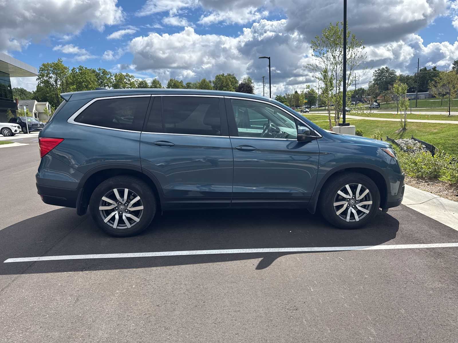 Thumbnail: 2021 Honda Pilot - 21