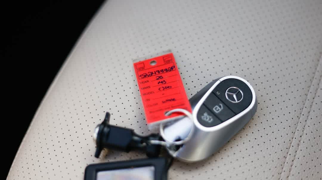 Thumbnail: 2025 Mercedes-Benz C-Class - 36