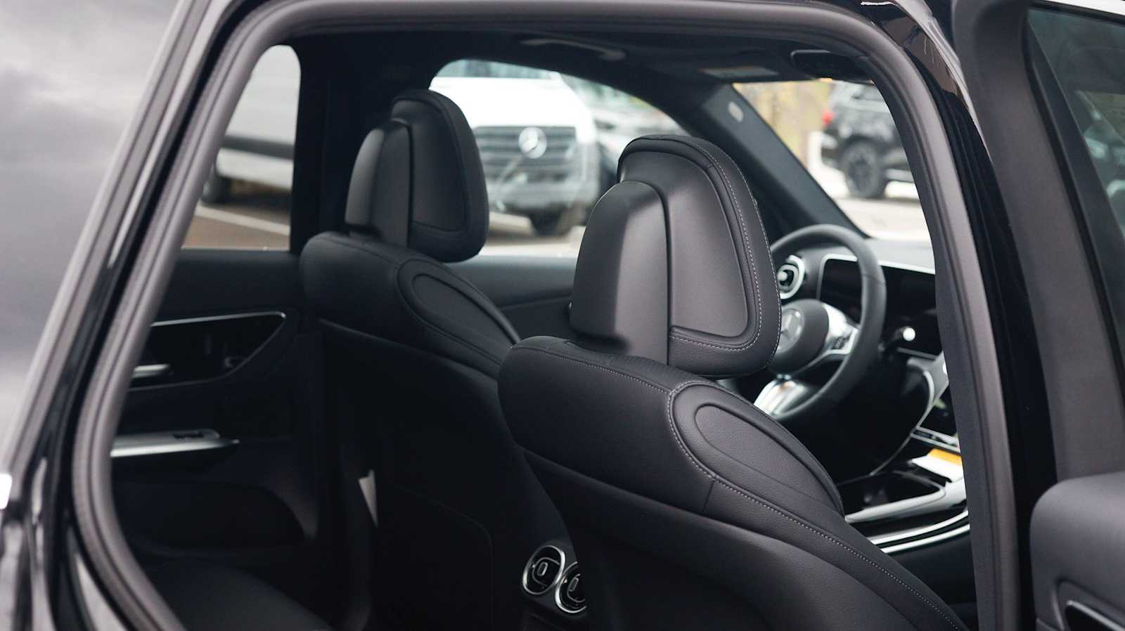 Thumbnail: 2026 Mercedes-Benz GLC - 19