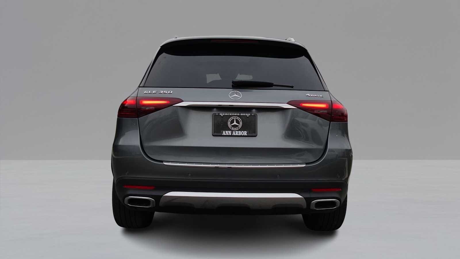 Thumbnail: 2026 Mercedes-Benz GLE - 6