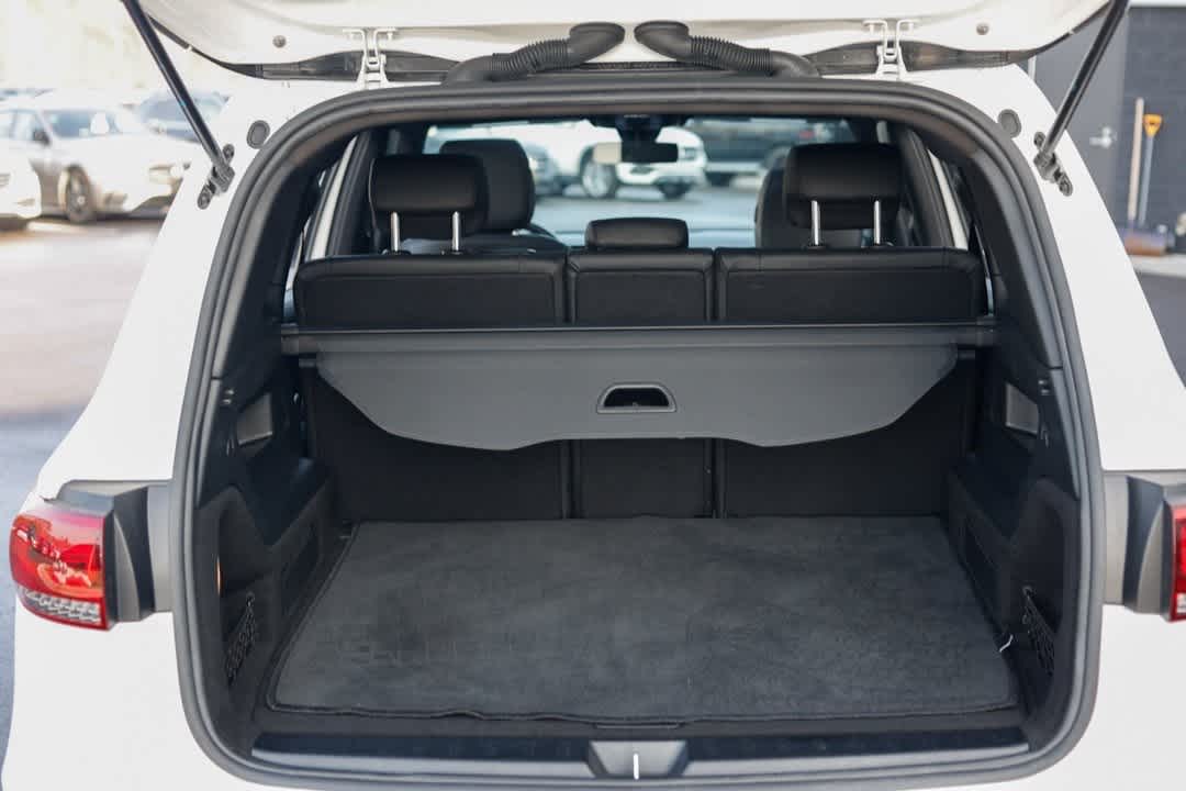 Thumbnail: 2022 Mercedes-Benz GLB - 9