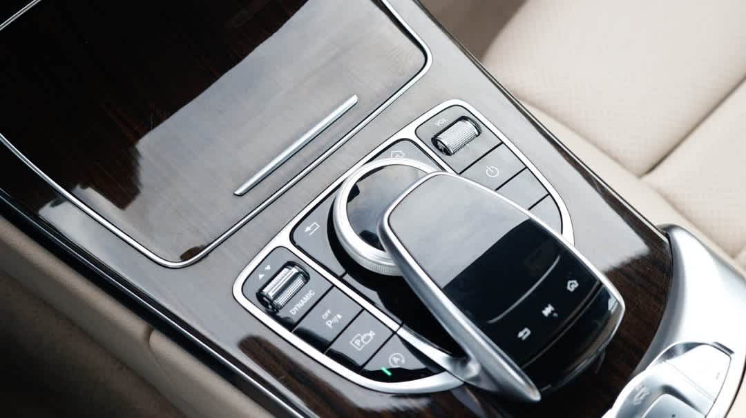 Thumbnail: 2021 Mercedes-Benz C-Class - 35