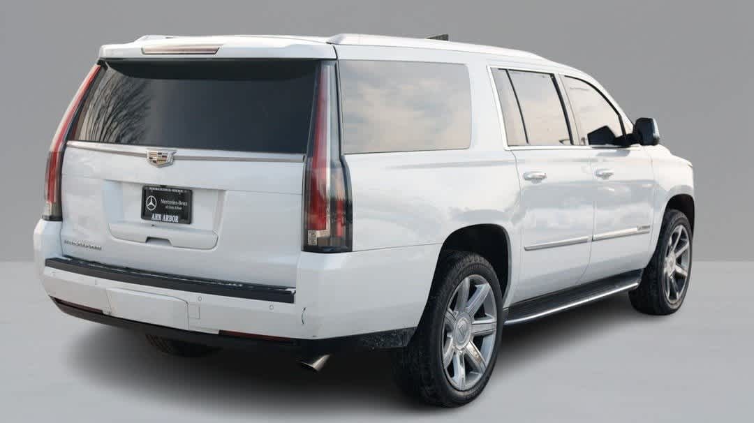 Thumbnail: 2016 Cadillac Escalade - 5