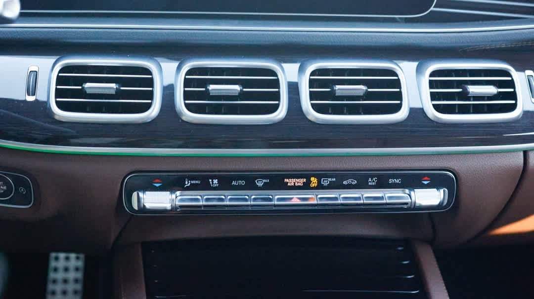 Thumbnail: 2024 Mercedes-Benz GLS - 34