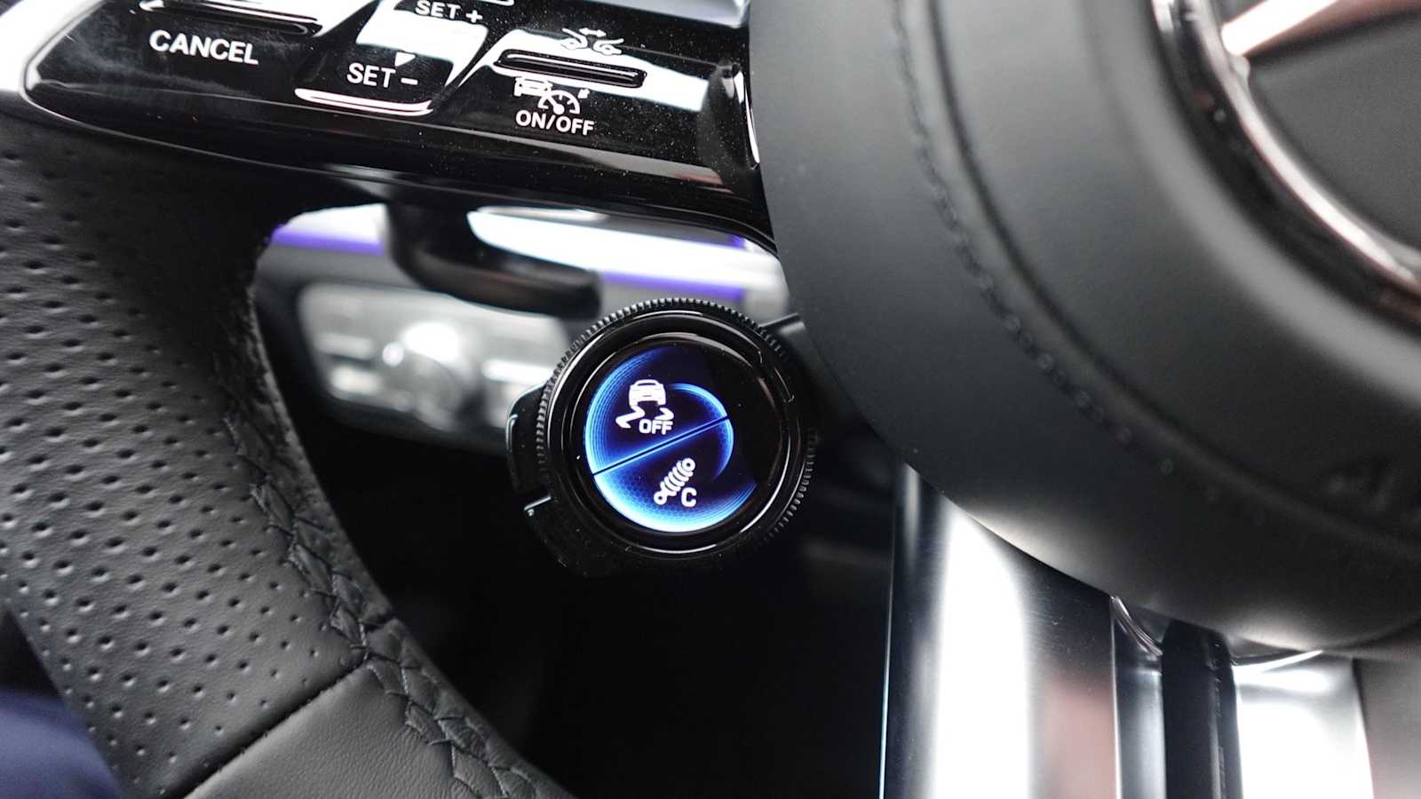 Thumbnail: 2026 Mercedes-Benz GLE - 39