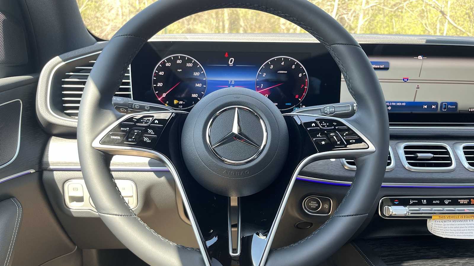 Thumbnail: 2026 Mercedes-Benz GLE - 38