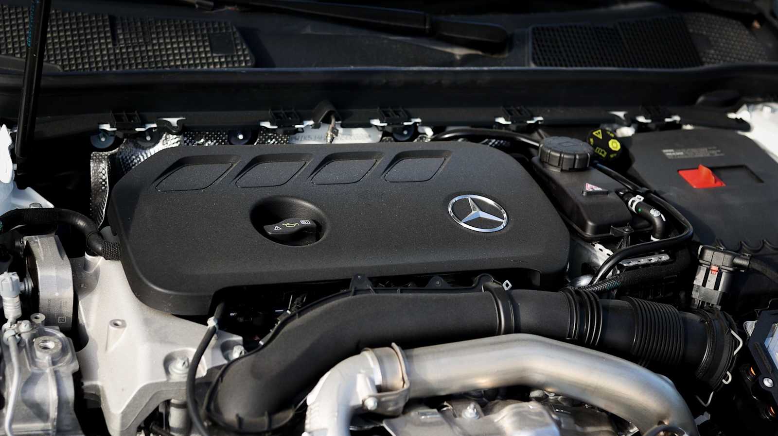 Thumbnail: 2025 Mercedes-Benz CLA - 25