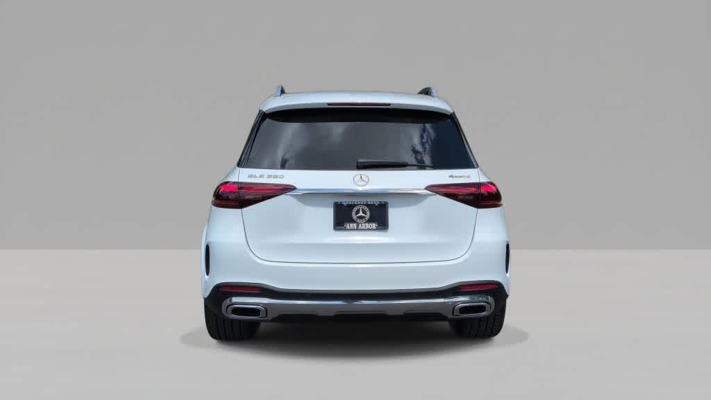 Thumbnail: 2026 Mercedes-Benz GLE - 7