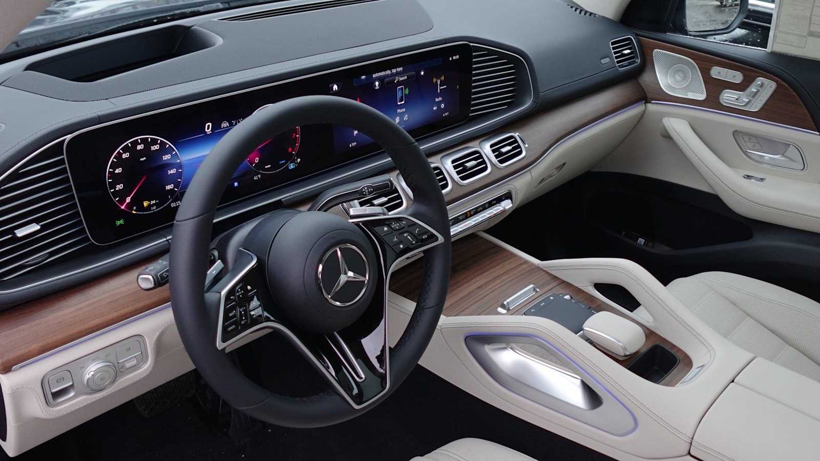 Thumbnail: 2026 Mercedes-Benz GLE - 26