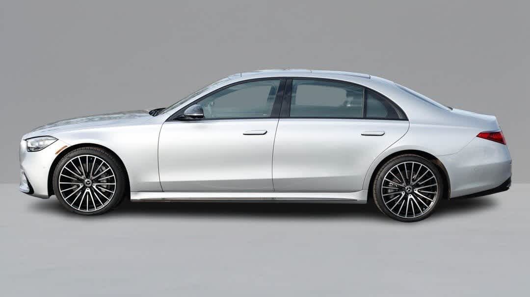 Thumbnail: 2023 Mercedes-Benz S-Class - 8