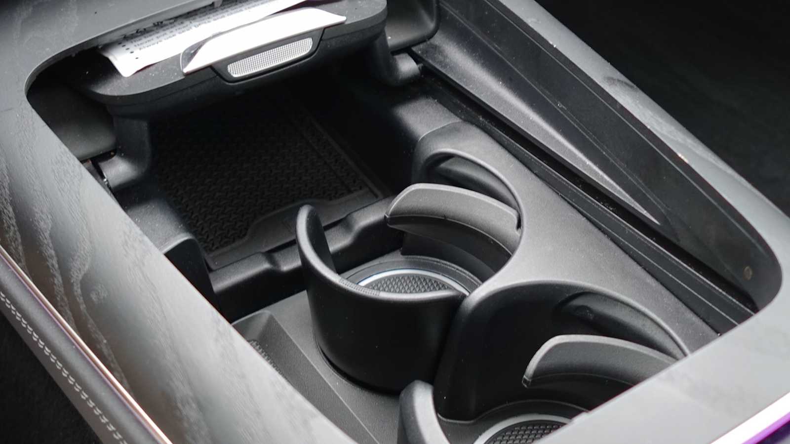 Thumbnail: 2026 Mercedes-Benz E-Class - 35