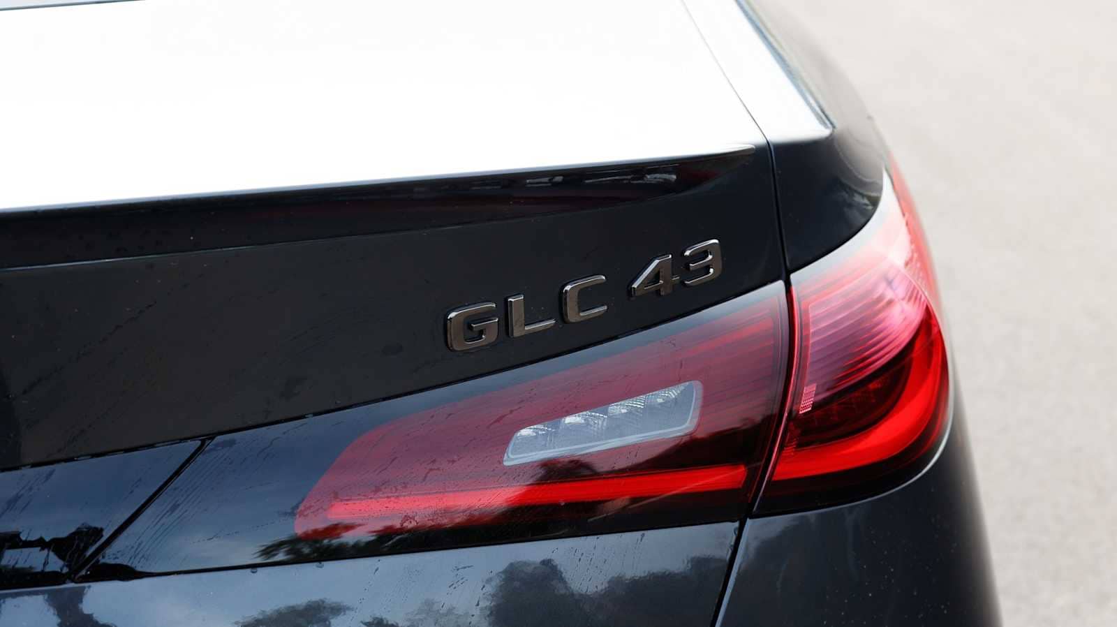 Thumbnail: 2026 Mercedes-Benz GLC - 20