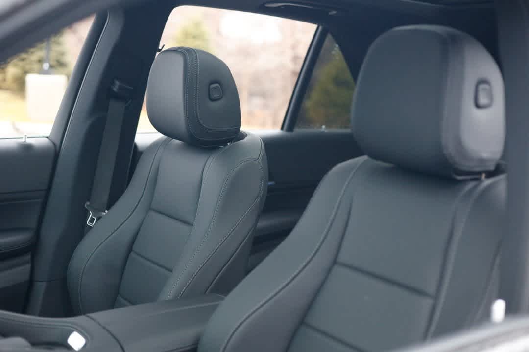 Thumbnail: 2026 Mercedes-Benz GLE - 10