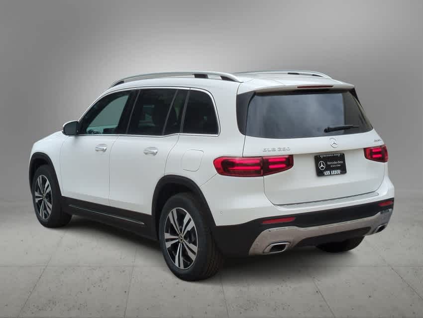 Thumbnail: 2025 Mercedes-Benz GLB - 6