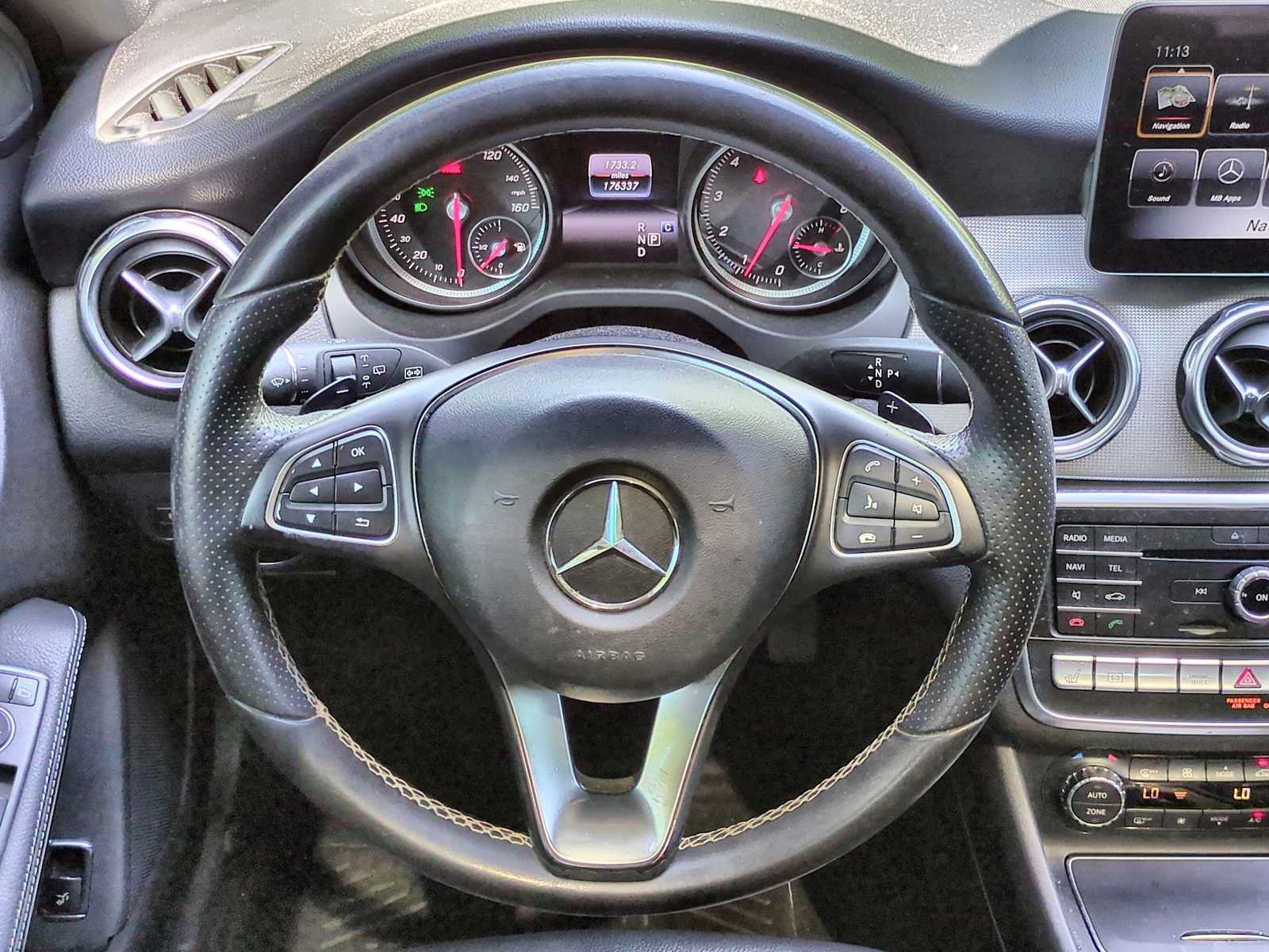 Thumbnail: 2018 Mercedes-Benz GLA - 23
