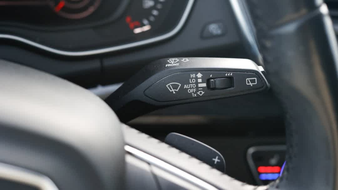 Thumbnail: 2020 Audi Q5 - 35