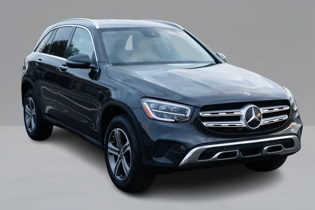Thumbnail: 2022 Mercedes-Benz GLC - 3