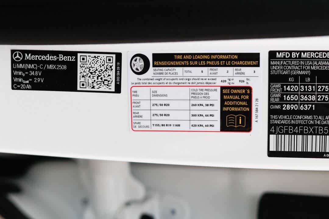 Thumbnail: 2026 Mercedes-Benz GLE - 30