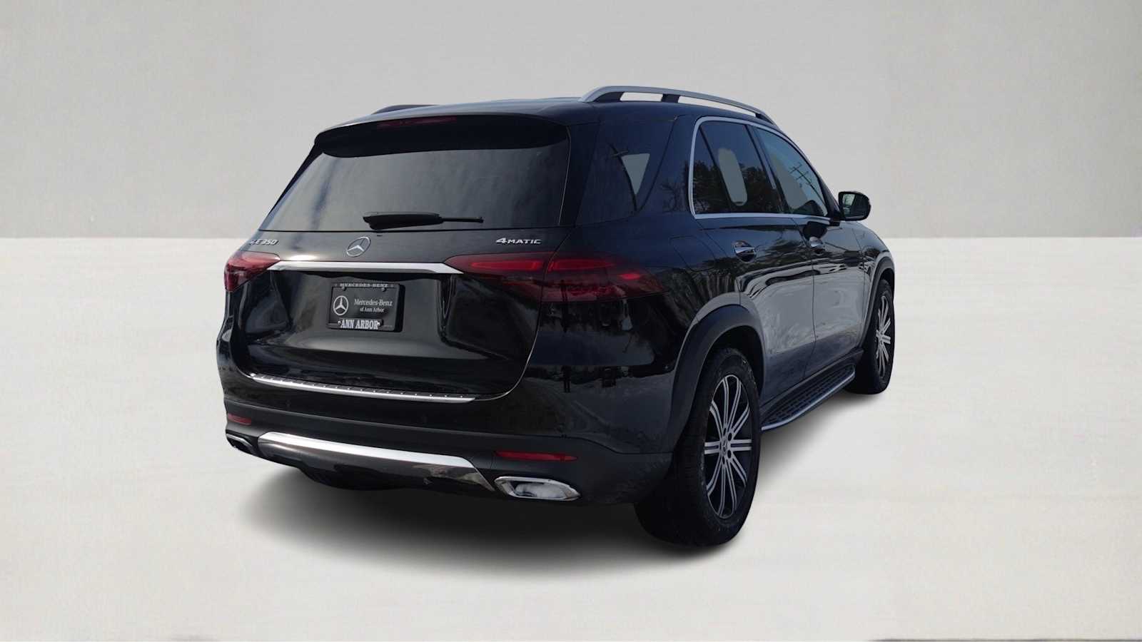 Thumbnail: 2026 Mercedes-Benz GLE - 5