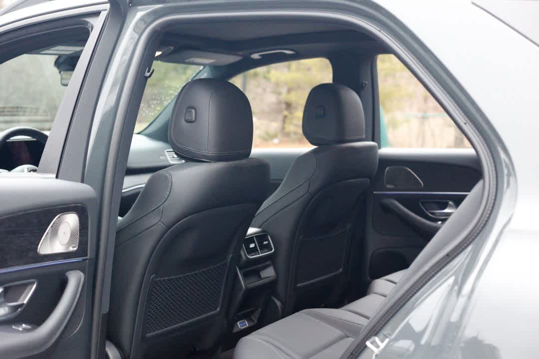 Thumbnail: 2026 Mercedes-Benz GLE - 18