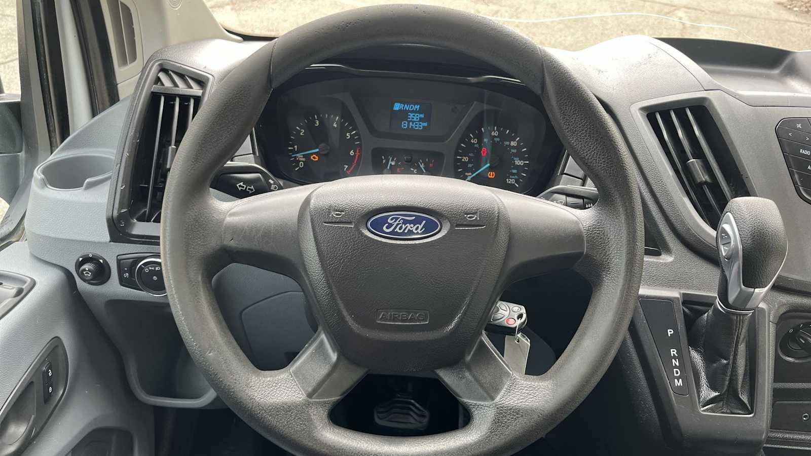 Thumbnail: 2018 Ford Transit Series - 34