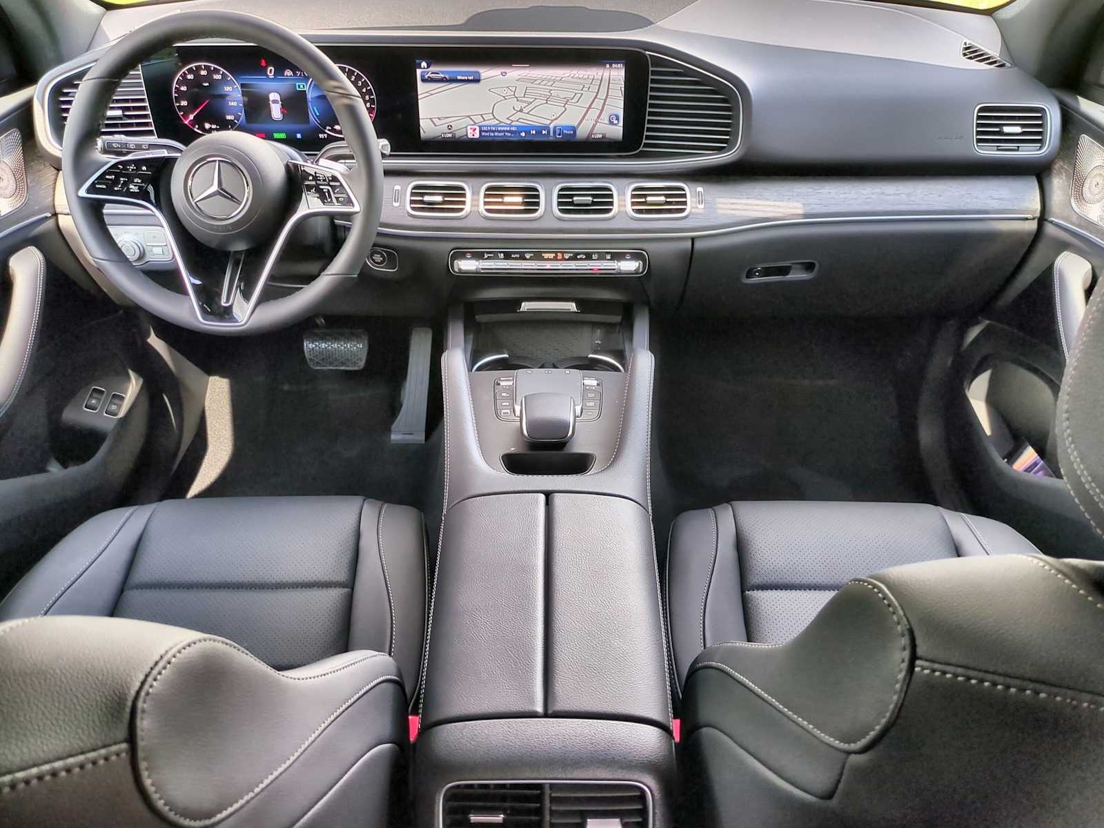 Thumbnail: 2025 Mercedes-Benz GLE - 16