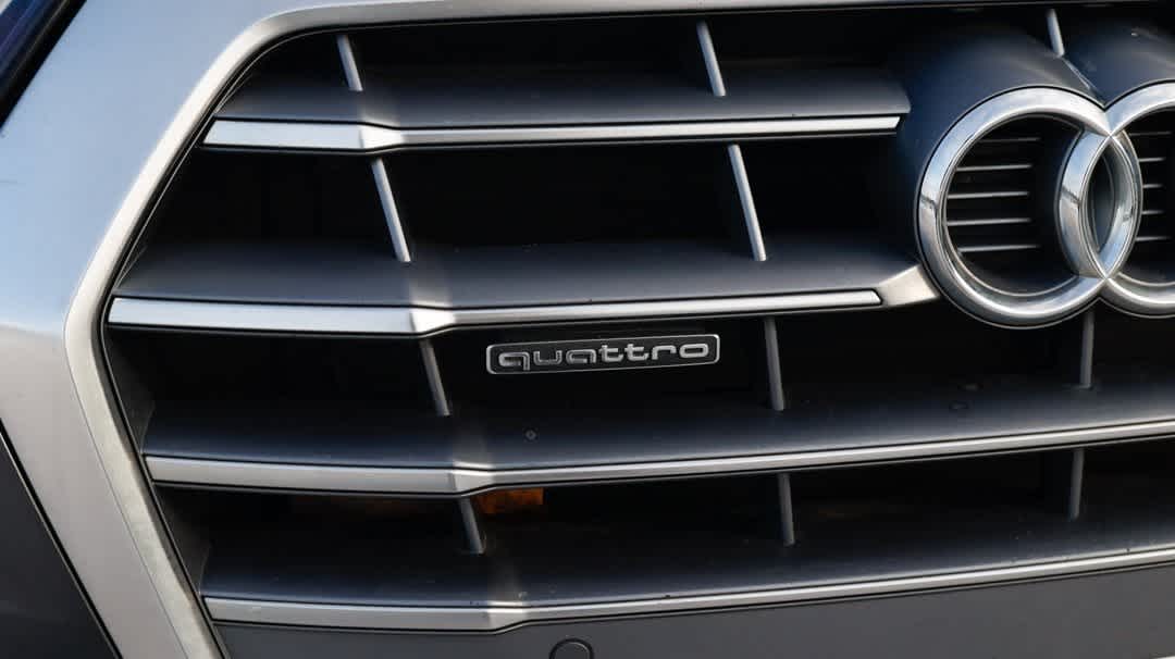 Thumbnail: 2020 Audi Q5 - 12