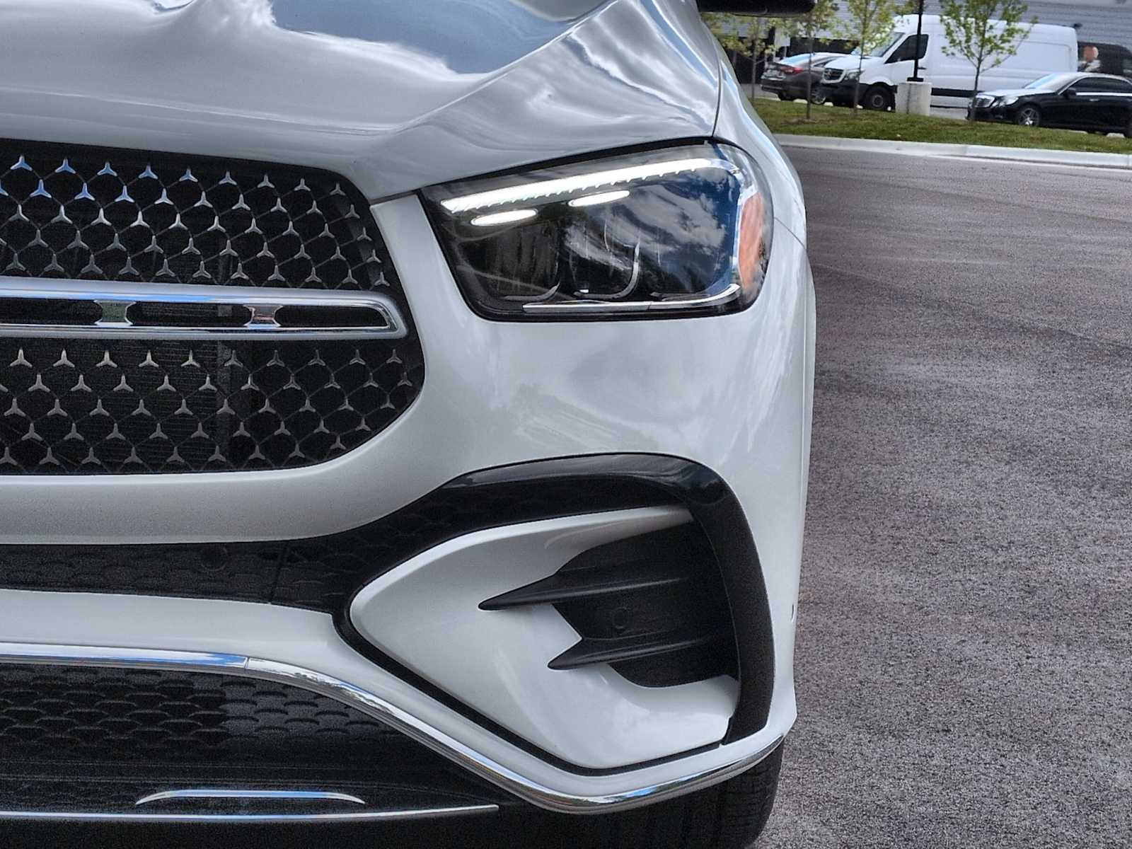 Thumbnail: 2026 Mercedes-Benz GLE - 11