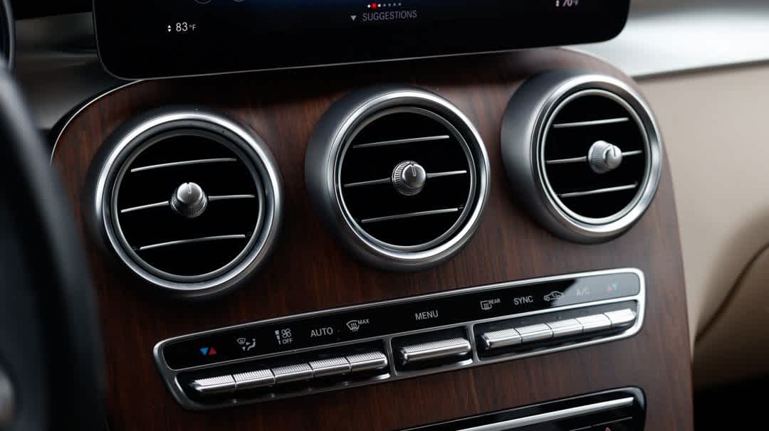 Thumbnail: 2022 Mercedes-Benz GLC - 33