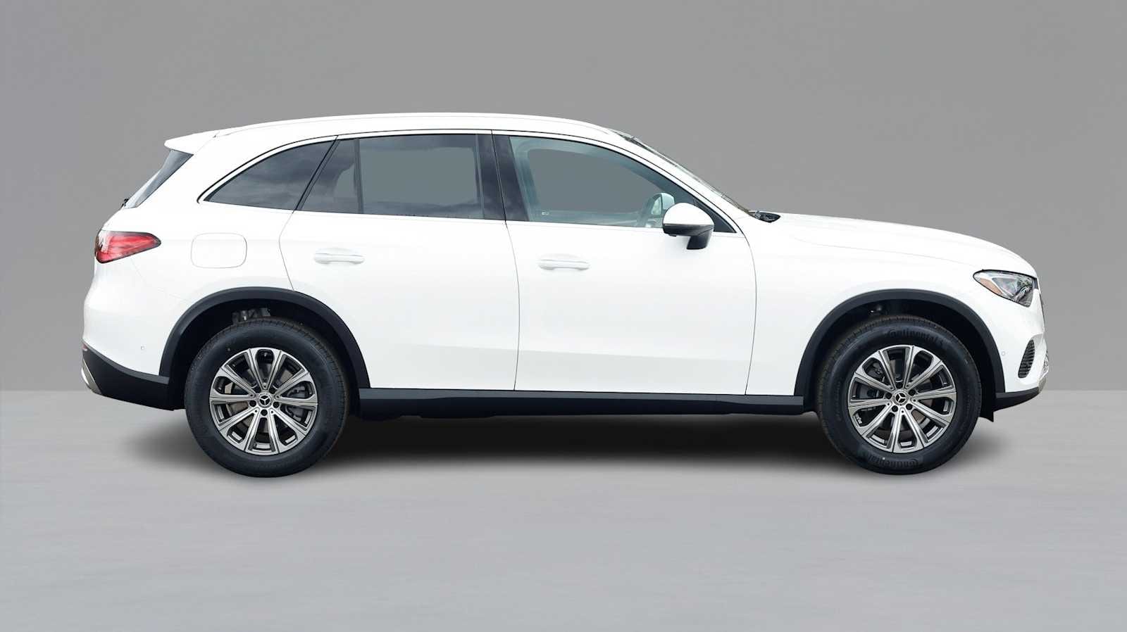 Thumbnail: 2026 Mercedes-Benz GLC - 4