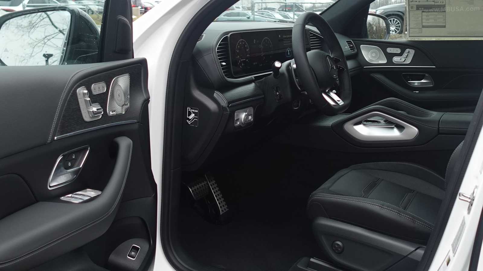 Thumbnail: 2026 Mercedes-Benz GLE - 25