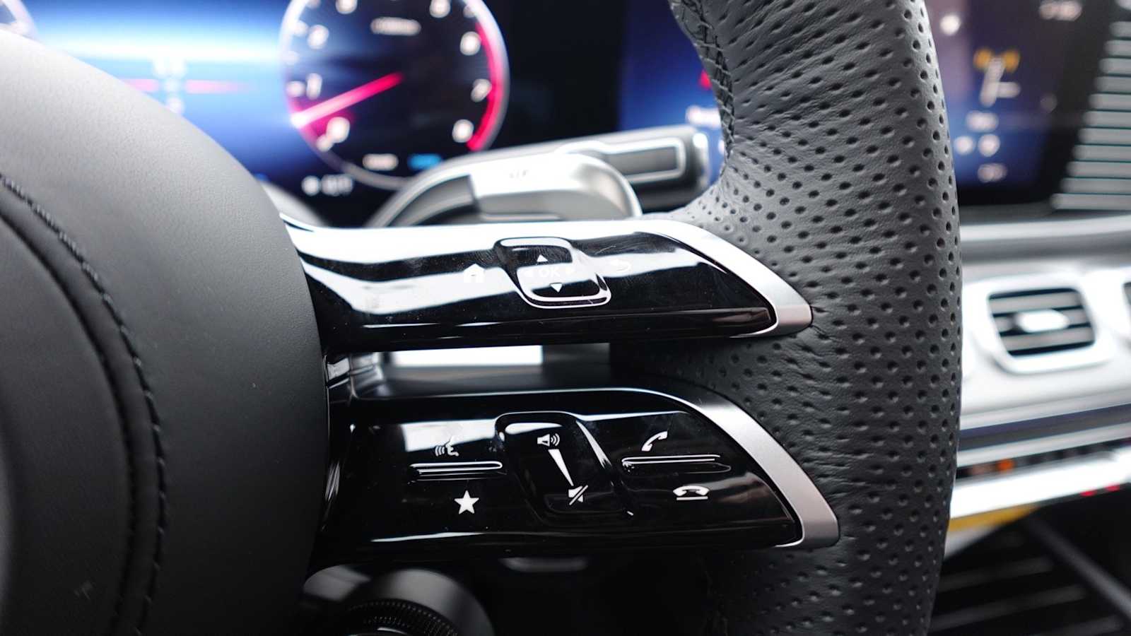 Thumbnail: 2026 Mercedes-Benz GLE - 40