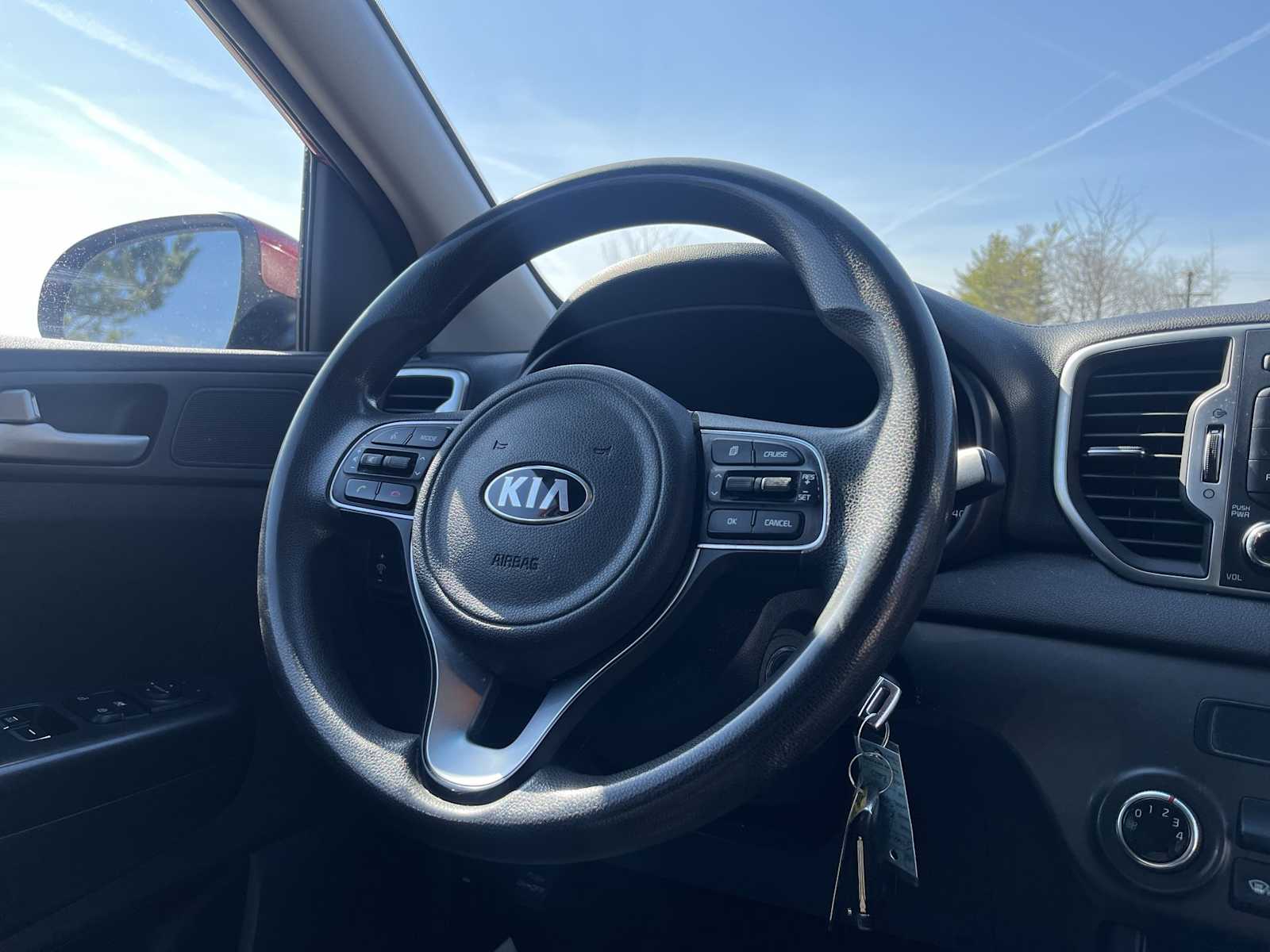 Thumbnail: 2018 Kia Sportage - 22