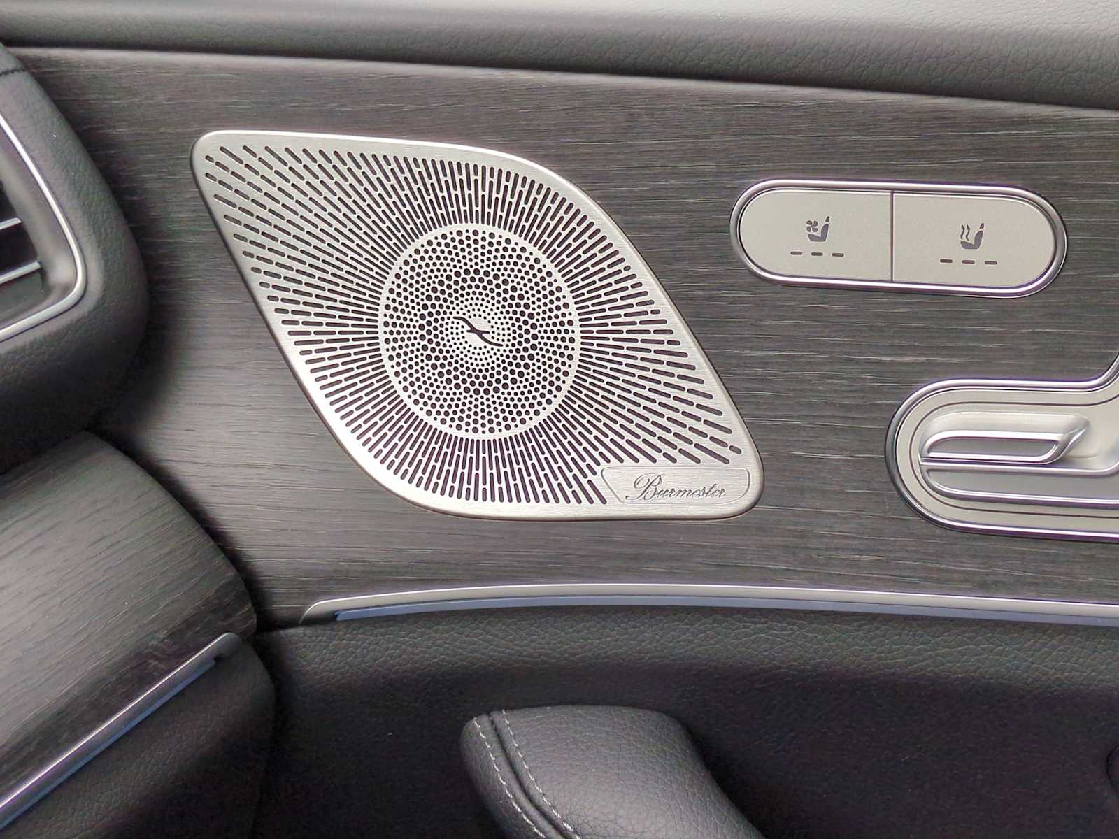 Thumbnail: 2025 Mercedes-Benz GLS - 32