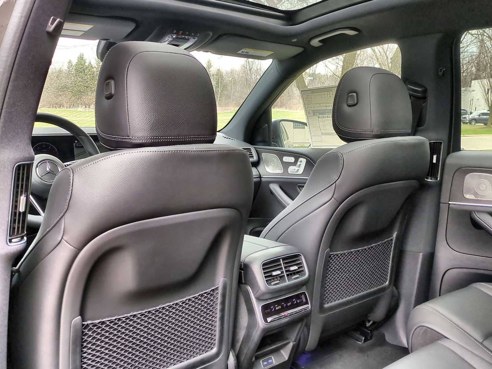 Thumbnail: 2025 Mercedes-Benz GLS - 19