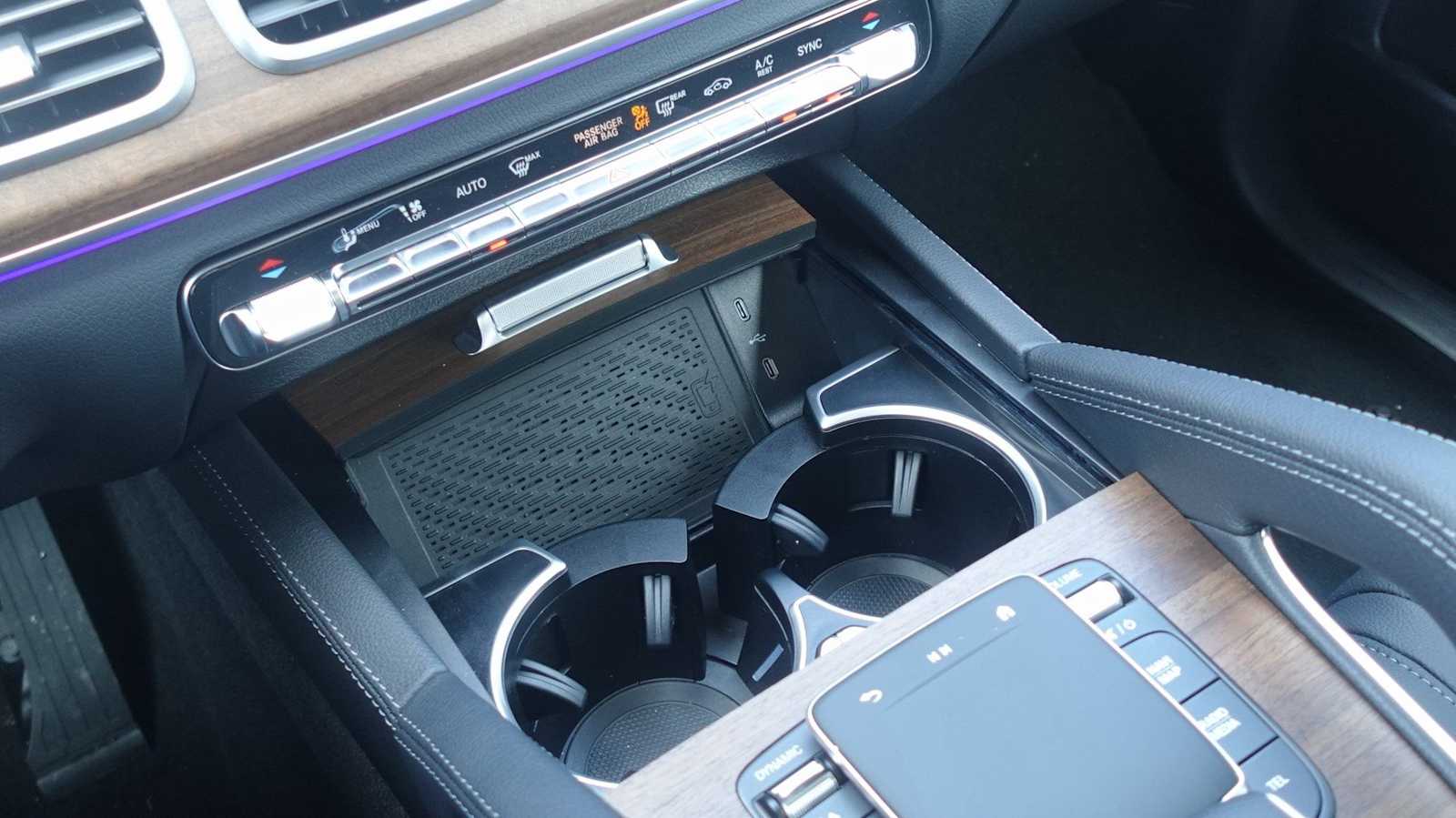 Thumbnail: 2026 Mercedes-Benz GLE - 33