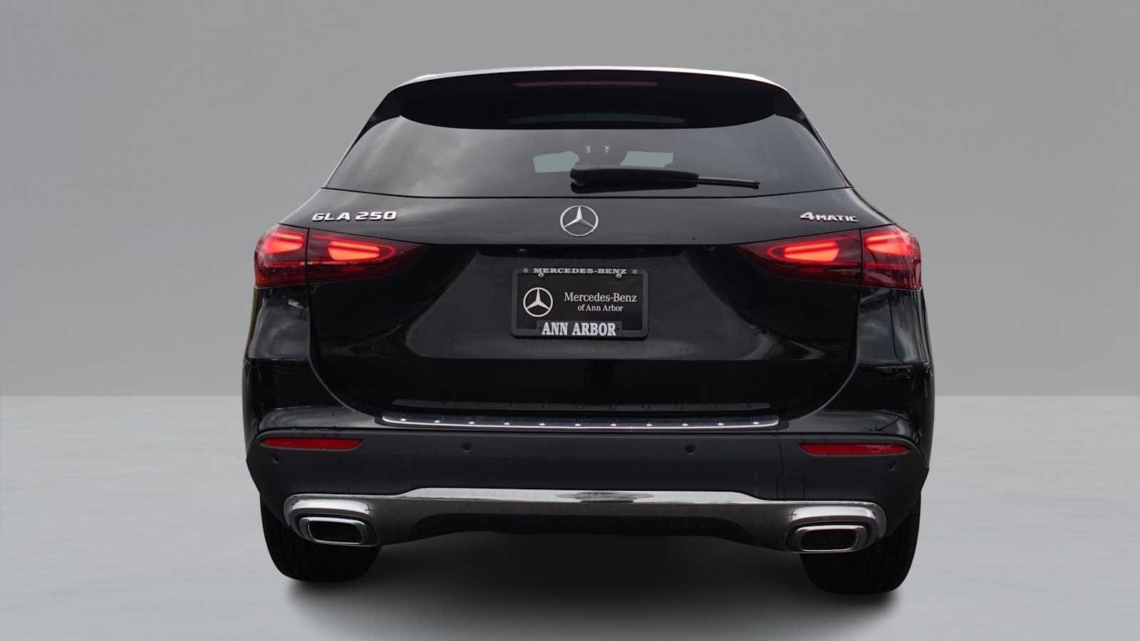 Thumbnail: 2026 Mercedes-Benz GLA - 6