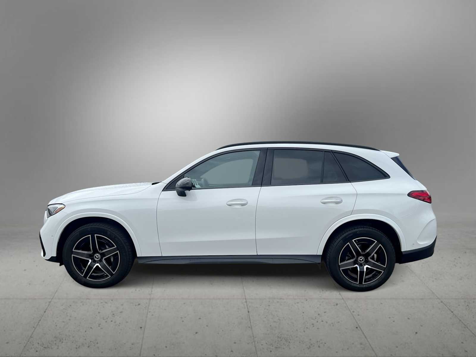 Thumbnail: 2026 Mercedes-Benz GLC - 5