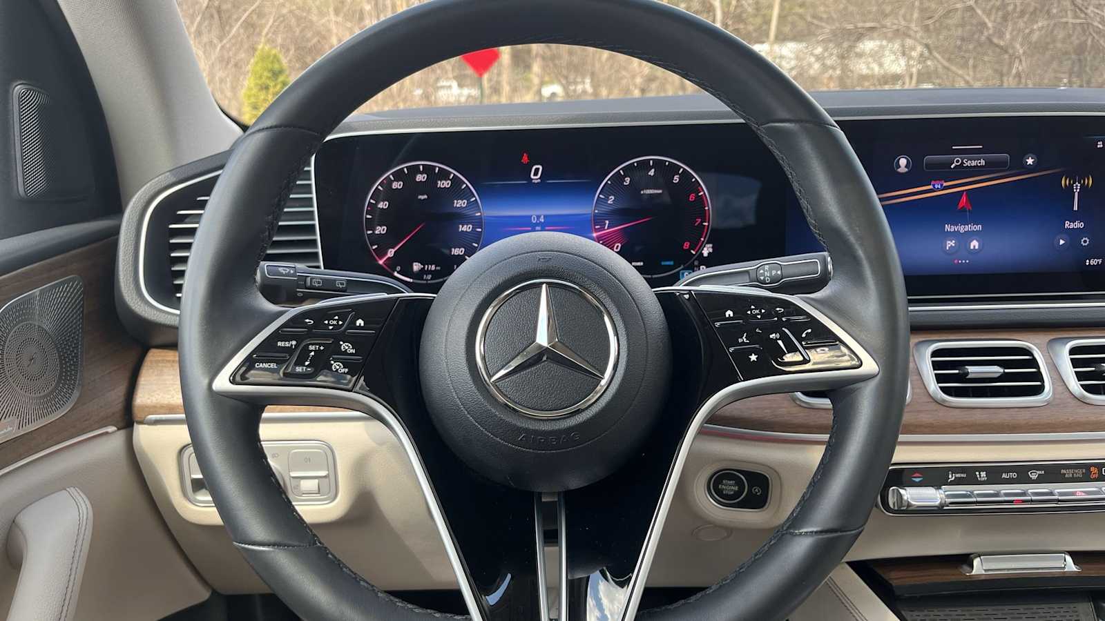 Thumbnail: 2024 Mercedes-Benz GLE - 38